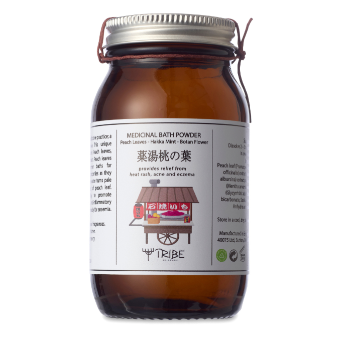 Tribe Skincare Cooling Japanese Bath Powder – Peach Leaf, Hakka Mint & Botan Flower (200g)